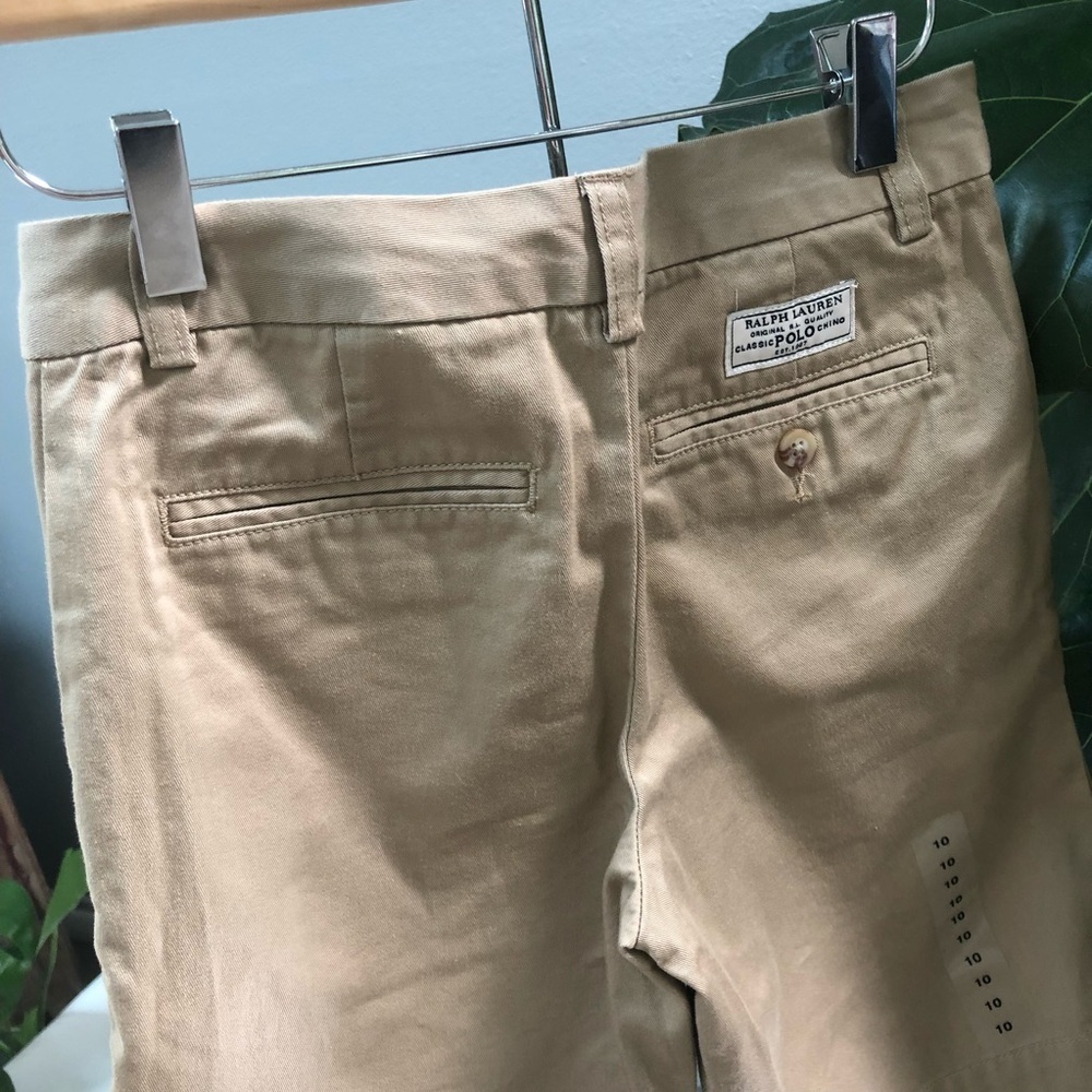 Ralph Lauren Men's Khaki Flat Front Shorts - Picture 2 of 7
